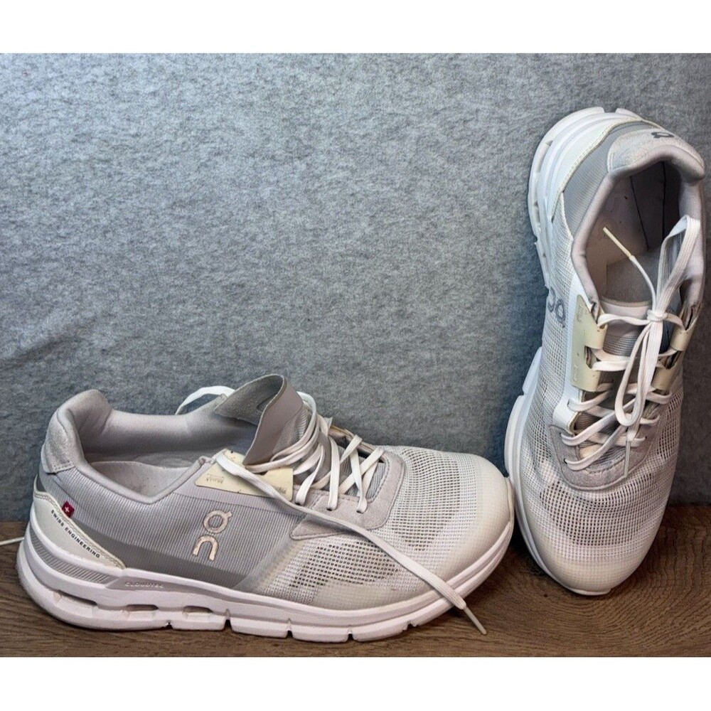 on cloud shoes womens Sz 10 Clouddrift White Running Swiss Cloudtec On 87.98116